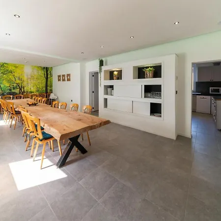 Gorgeous Mansion With Swimming Pool And Sauna Σπίτι διακοπών